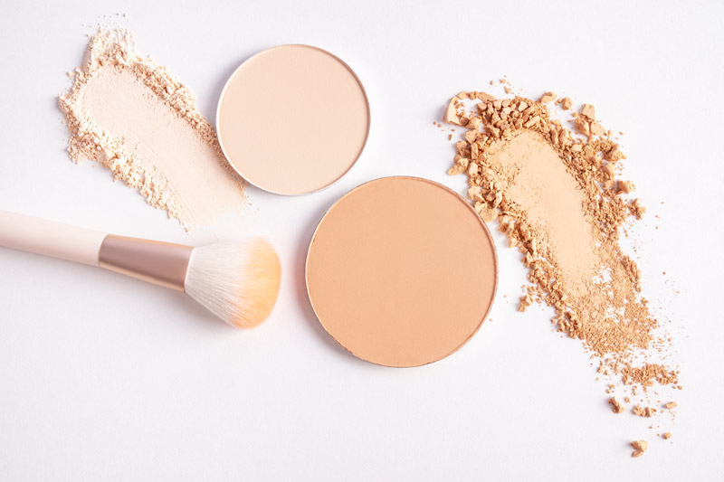 Loose Powder & Two Way Cake, Apa Bedanya?